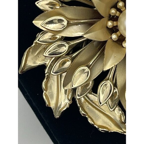 Gold Tone Floral Brooch Faux Pearl 3" Lapel Pin Statement Piece - Picture 5 of 6